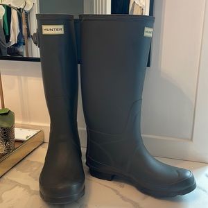 Hunter field huntress boots size US 7 uk 5